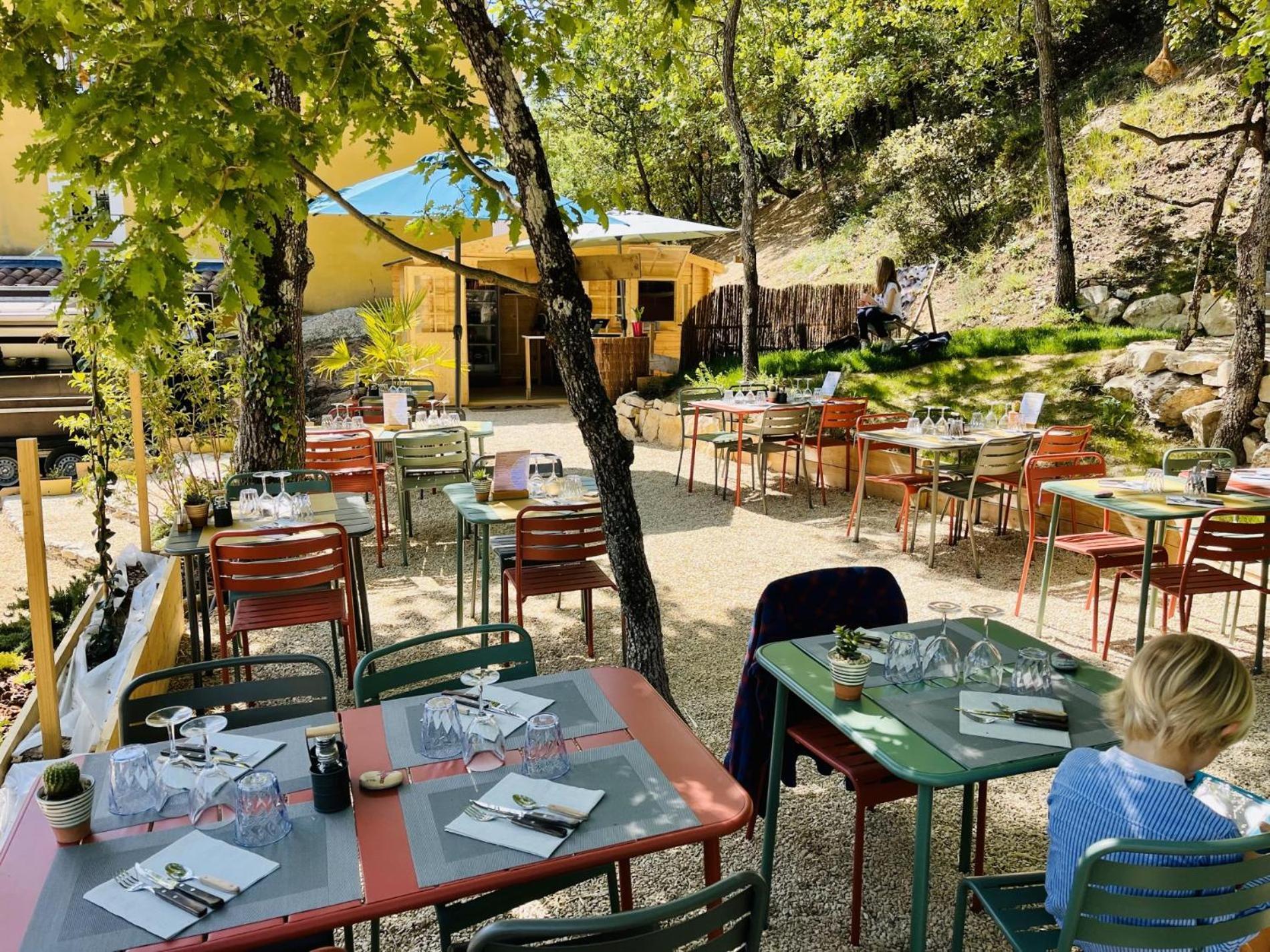 Resid'Artel Cadarache - Iter Hotell Saint-Paul-les-Durance Exteriör bild