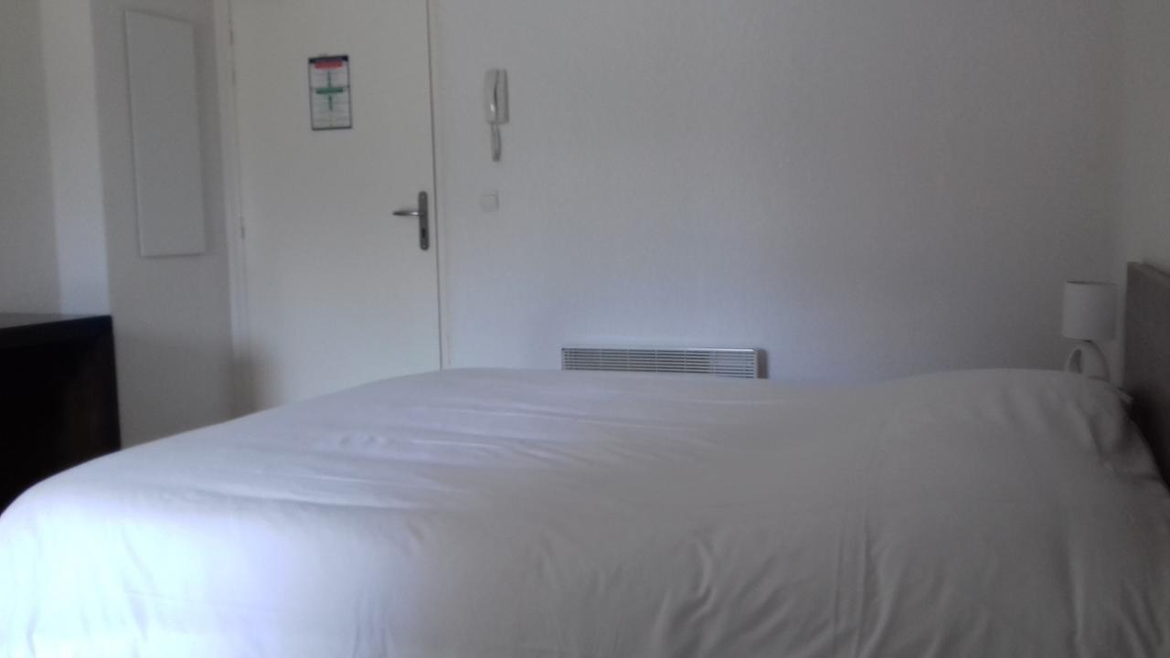 Resid'Artel Cadarache - Iter Hotell Saint-Paul-les-Durance Exteriör bild
